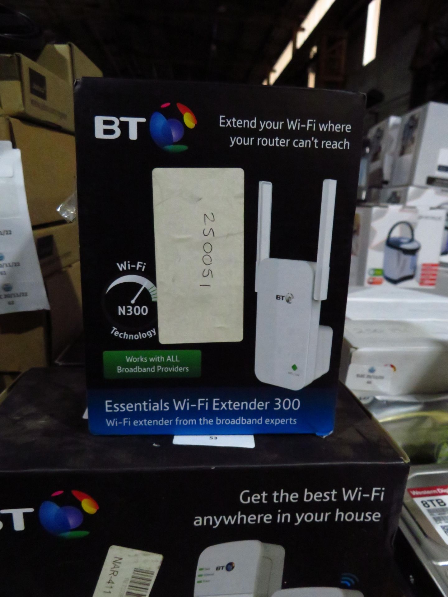 BT Premium whole Home Tri band AX3700set of 3 discs, comes in original box and powers on but we
