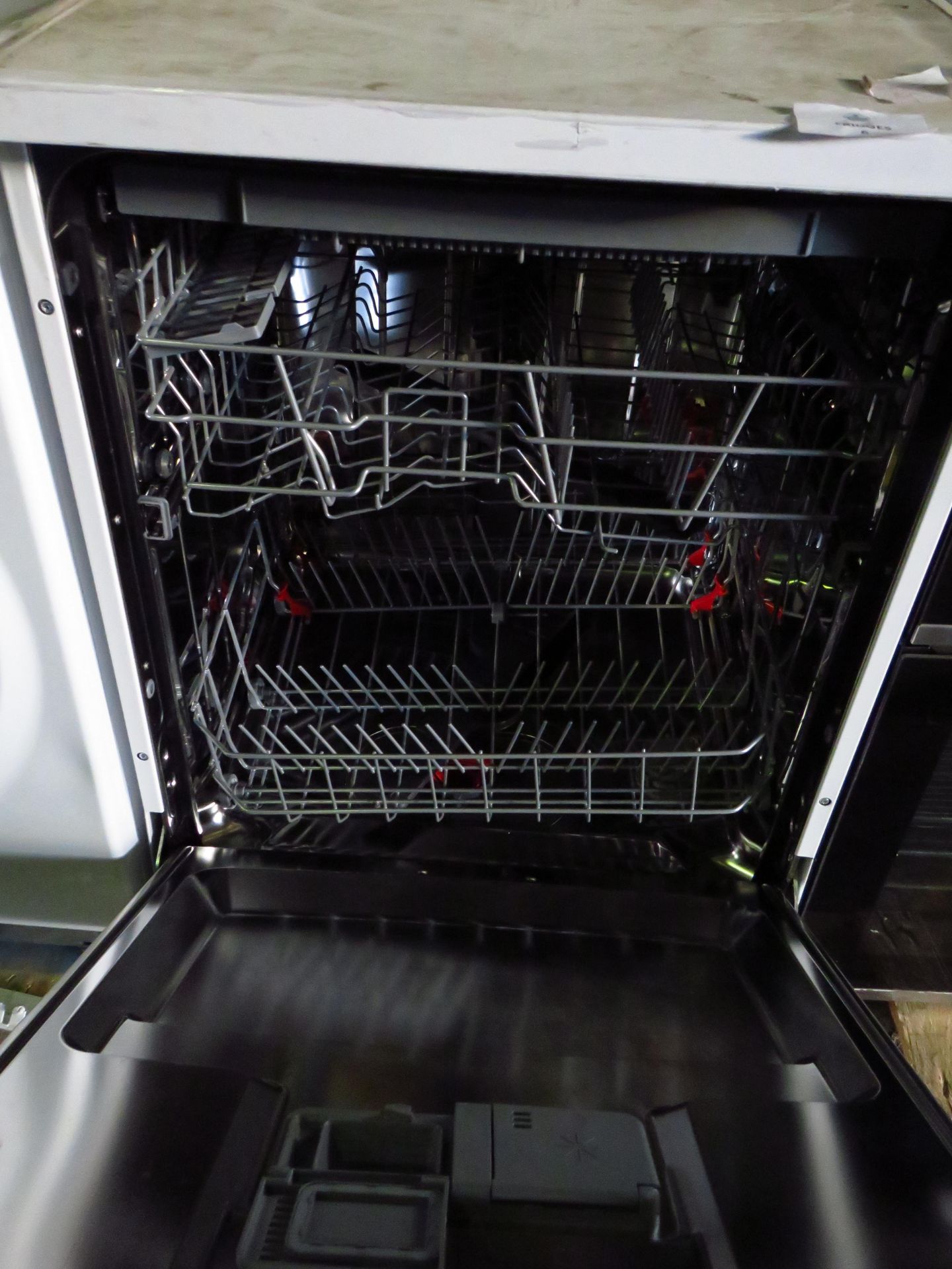 Hisense - White Dishwasher - Item Powers On, but we haven't connected to water so unable to - Image 2 of 2