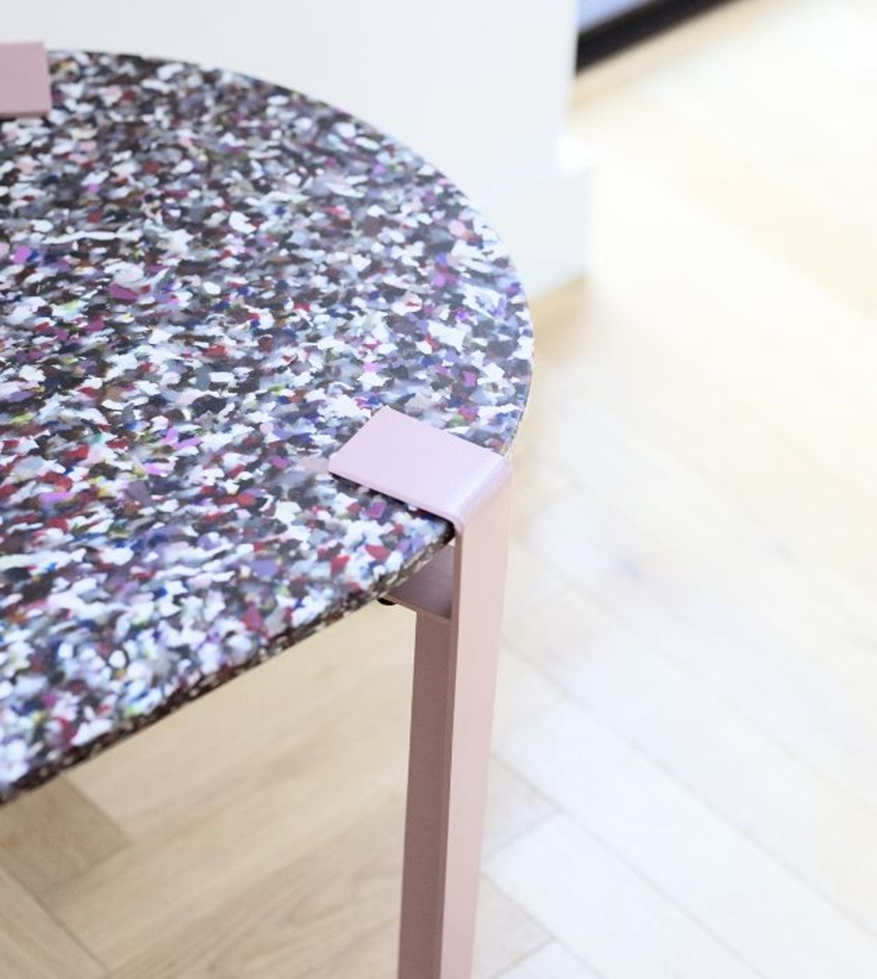 Otra-Vida have recycled over 1000 single use 500ml plastic water bottles to make this table - - Image 2 of 2