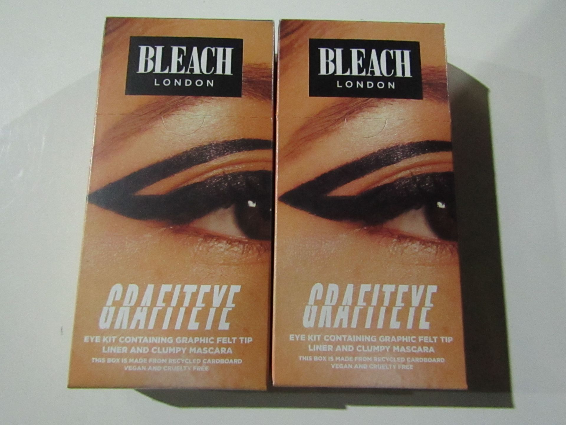 2x Bleach London - Grafiteye Graphic Felt Tip Liner & Clumpy Mascara Set - New & Boxed.