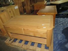 Oak Furnitureland Romsey Natural Solid Oak Coffee Table RRP ¶œ274.99 (SKU OAK-APM-RMS017 PID OAK-