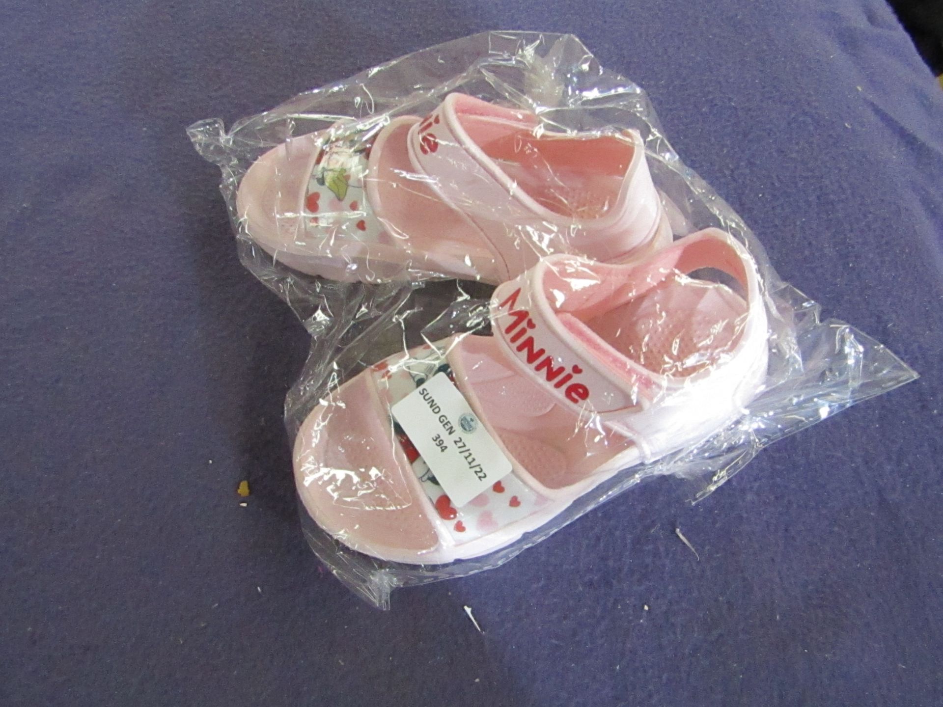Minnie Mouse - Sandles - Size 26/27 - Unused & Packaged.
