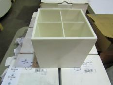 Cosmic - Bathlife 4-Compartment White Container - Good Condition & Boxed.