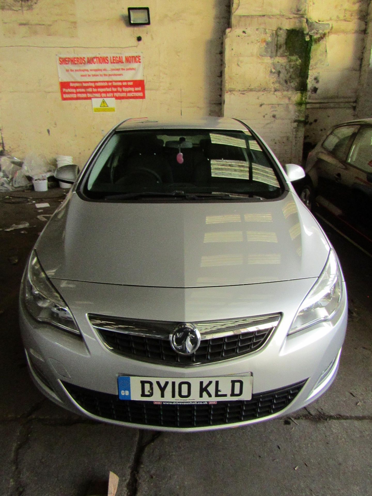 2010 Vauxhall Astra 1.6i Exclusive 113, 125,887 miles (unchecked), features climate control,