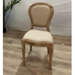 Cox & Cox Cleo Oak Dining Chair RRP ?425.00 (PLT B000737) The light tones in the weathered oak frame
