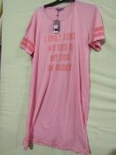 Foxbury Ladies Pink Varsity Short Sleeve Nightie Size 16-18 New & Packaged