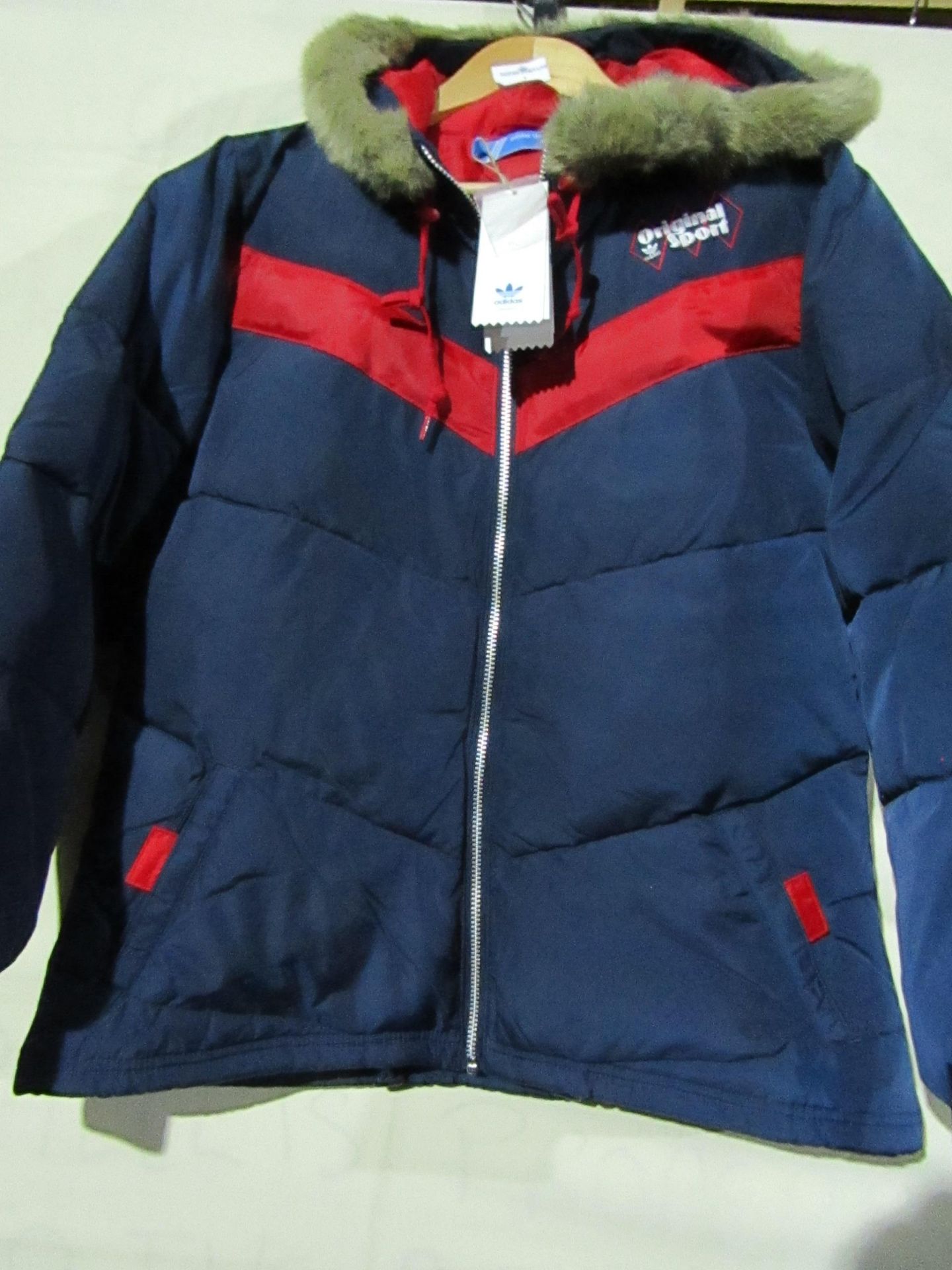 Adidas Jacket Ladies Petite Size L Navy/Red New With Tags ( Please Note These Jackets Are Petite