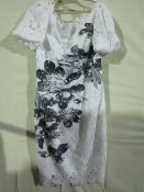 Sample Dress Black/White Approx Size 12 New & Unworn