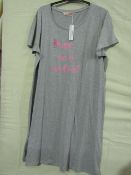 Ladies Jersey Melon Print Short Sleeve Nightie Size 12-14 New & Packaged