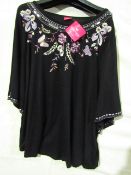 Together women's floral design Top, size 22, new and packaged.