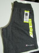 Champion - Mens Shorts Grey - Size Small - New With Tags. RRP œ34.99