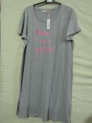 Ladies Jersey Melon Print Short Sleeve Nightie Size 12-14 New & Packaged