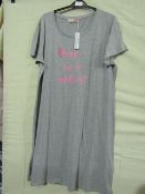 Ladies Jersey Melon Print Short Sleeve Nightie Size 20-22 New & Packaged