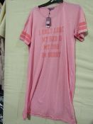 Foxbury Ladies Pink Varsity Short Sleeve Nightie Size 16-18 New & Packaged