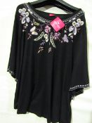 Together women's floral design Top, size 18, new and packaged.