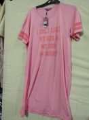 Foxbury Ladies Pink Varsity Short Sleeve Nightie Size 16-18 New & Packaged