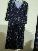 Kaleidoscope Dress Navy With White Stars Size 12 Unworn Sample