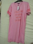 Foxbury Ladies Pink Varsity Short Sleeve Nightie Size 20-22 New & Packaged