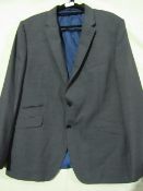 Marks & Spencers Mens Jacket Light Grey Size 46 Chest Long ( Has Had Label Cut For Re-Sell Purpose )