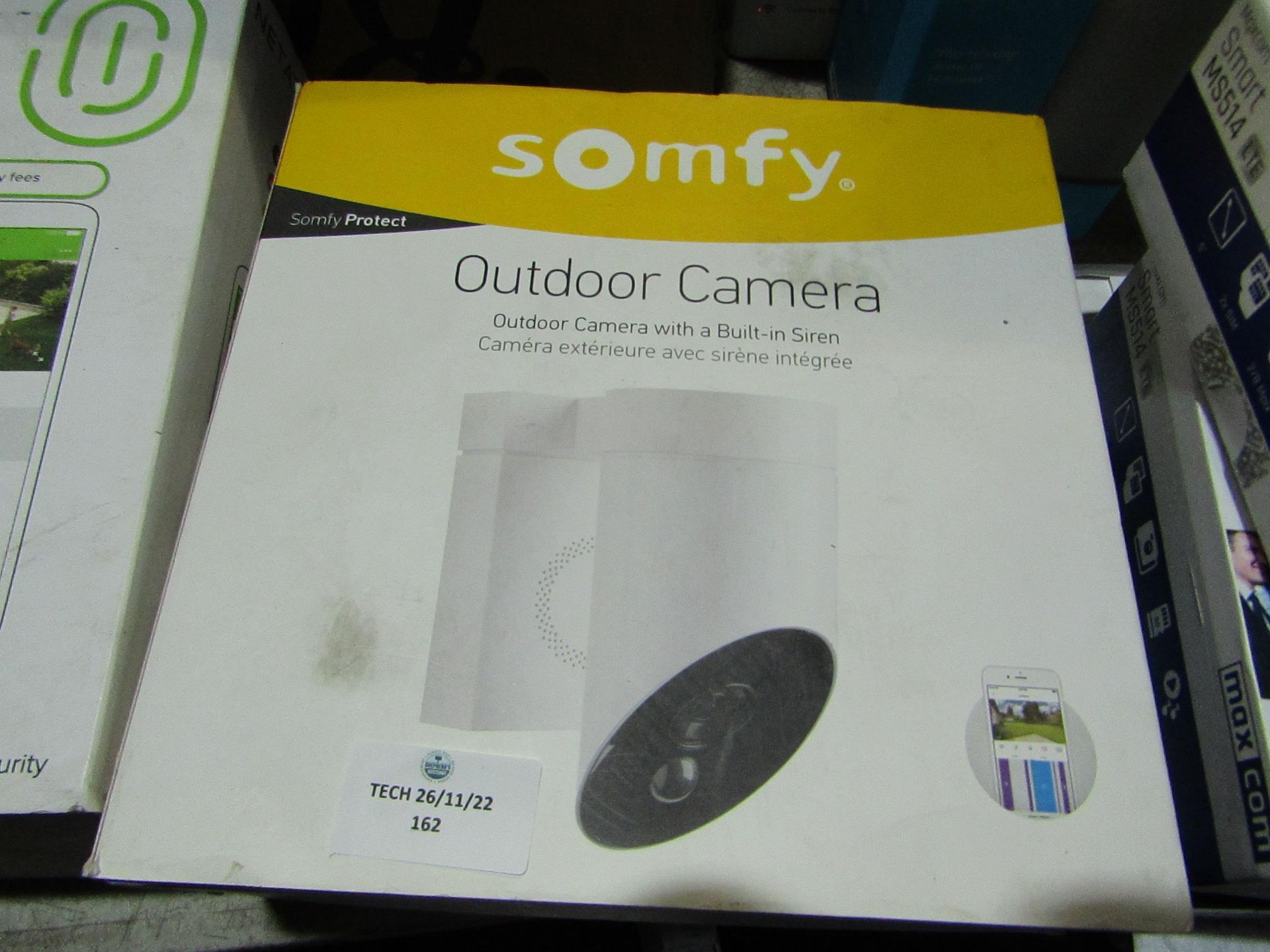 Somfy Outdoor camera with built in siren, uncchecked abnd boxed