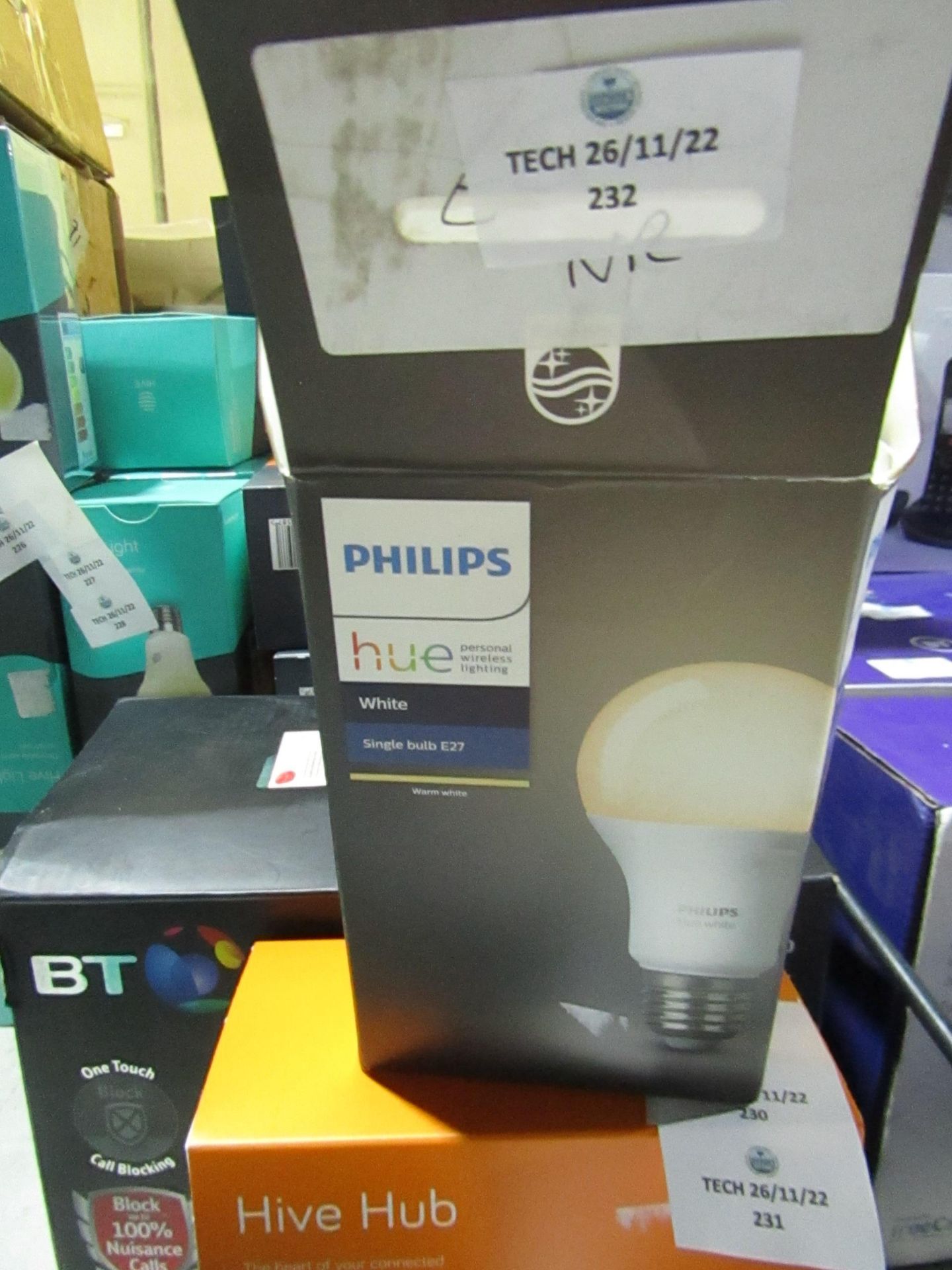 Phillips Hue smat bulb, unchecked in original packaging