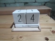 Cox & Cox Cement Perpetual Calendar RRP ¶œ50.00