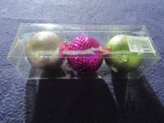 10x Set of 3 Baubles - Unused & Packaged.