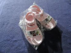 Minnie Mouse - Sandles - Size 26/27 - Unused & Packaged.