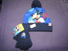Mickey Mouse - Bobble Beanie & Gloves Set - One Size - Good Condition, No Packaging.