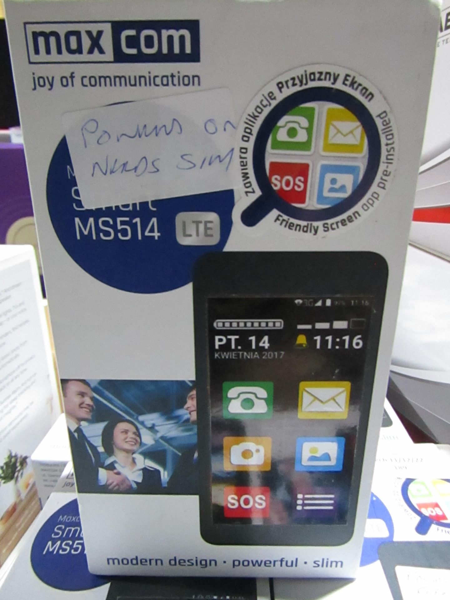 Scotts of Stow Maxcom MS514 Easy to Use Smartphone 1.2gb Quad Core 8mp Cam RRP œ49.99 - powers on