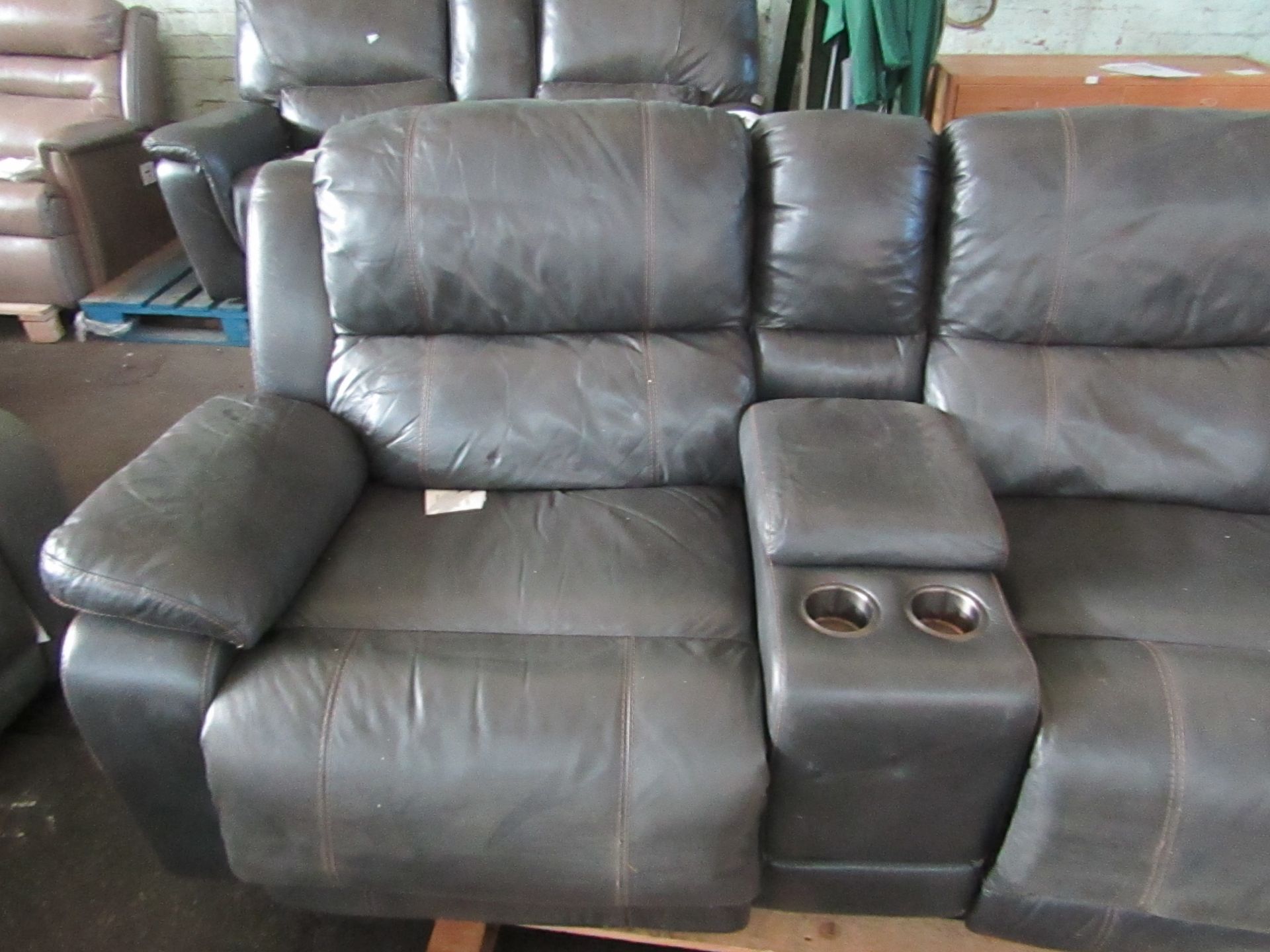 Costco Power reclining leather cinema sofa with USB charging points, 3 pin plug charger, cup holders - Image 4 of 6