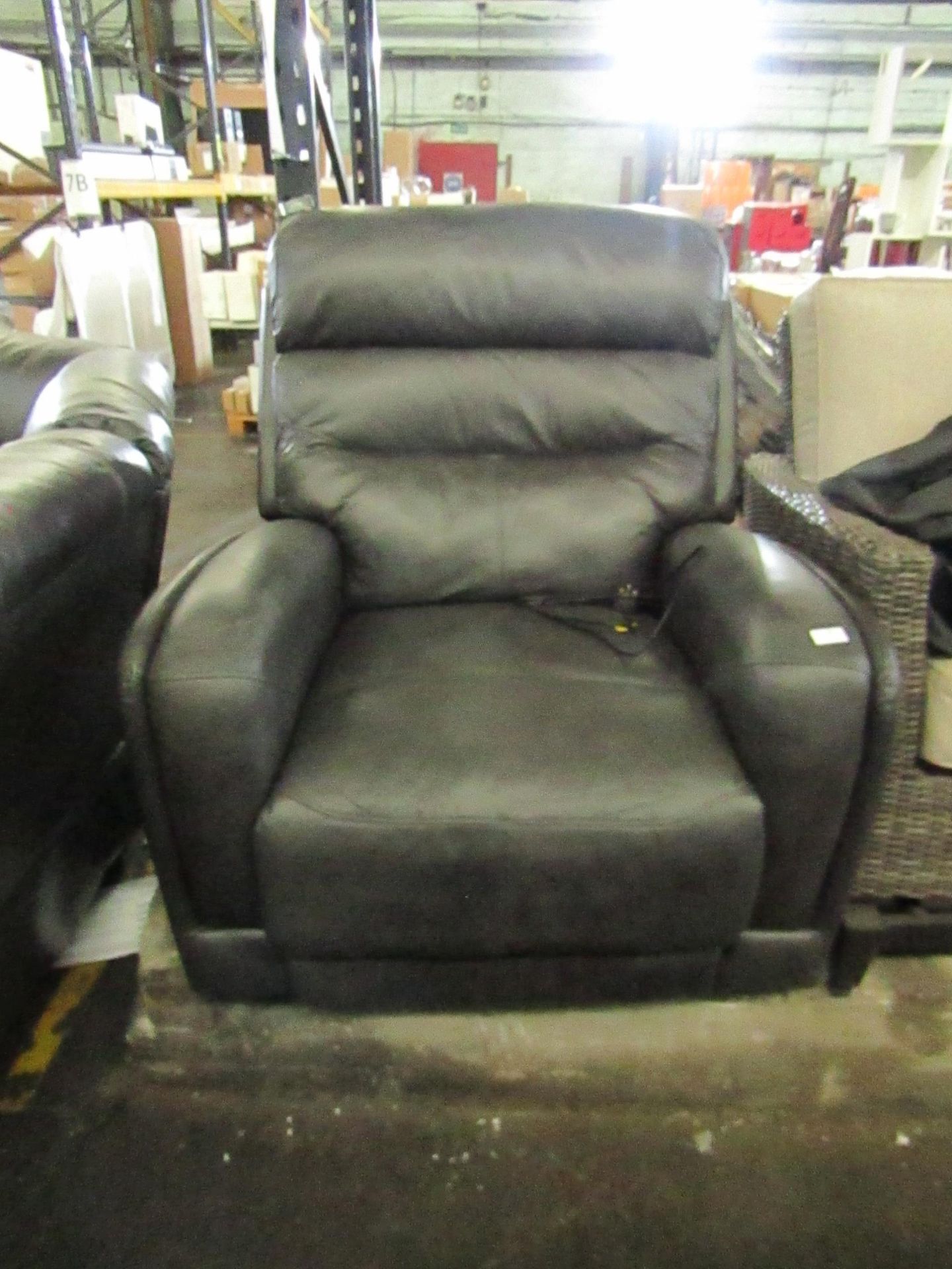 Costco Power Leather Recliner Armchair - Item Has Slight Marks On Bottom - Viewing Recommended.