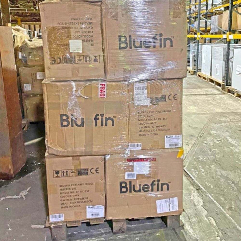 10% buyers premium on a Truck load of Raw Fitness returns with delivery included from Blue fin fitness at over 90% off retail prices