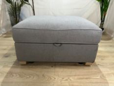 Oak Furnitureland Texas Corner Chaise Large Storage Footstool in Silver fabric RRP ?479.99 Super-
