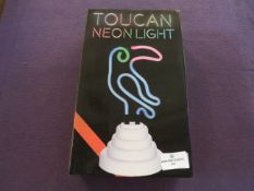 Toucan Neon light - Unchecked & Boxed.