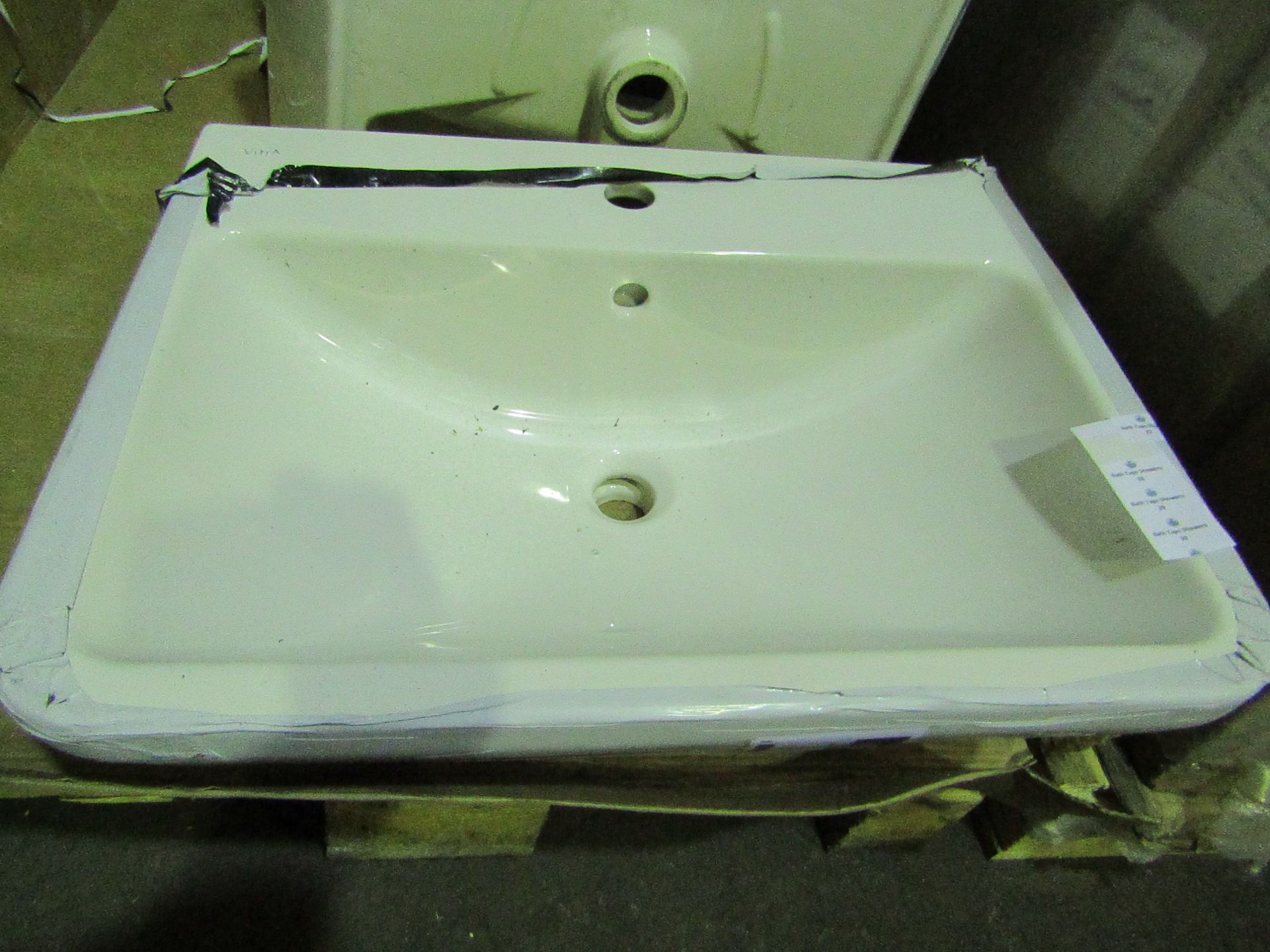 Vitra - Branded White Basin 600mm 1TH - Unused, No Packaging.