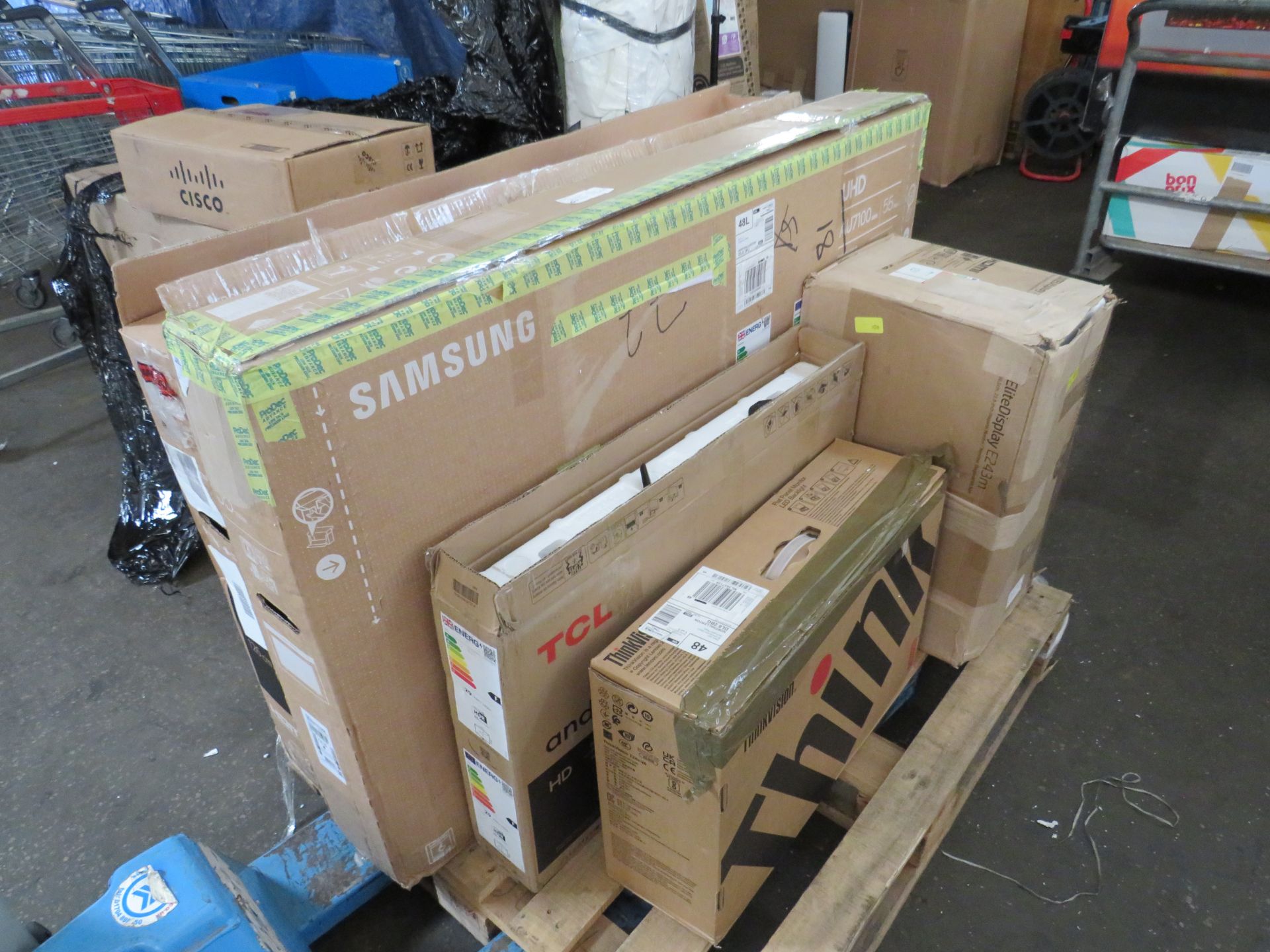 Pallet of 5x Smashed screen TV's and monitors from LG, Samsung, Lenovo and more