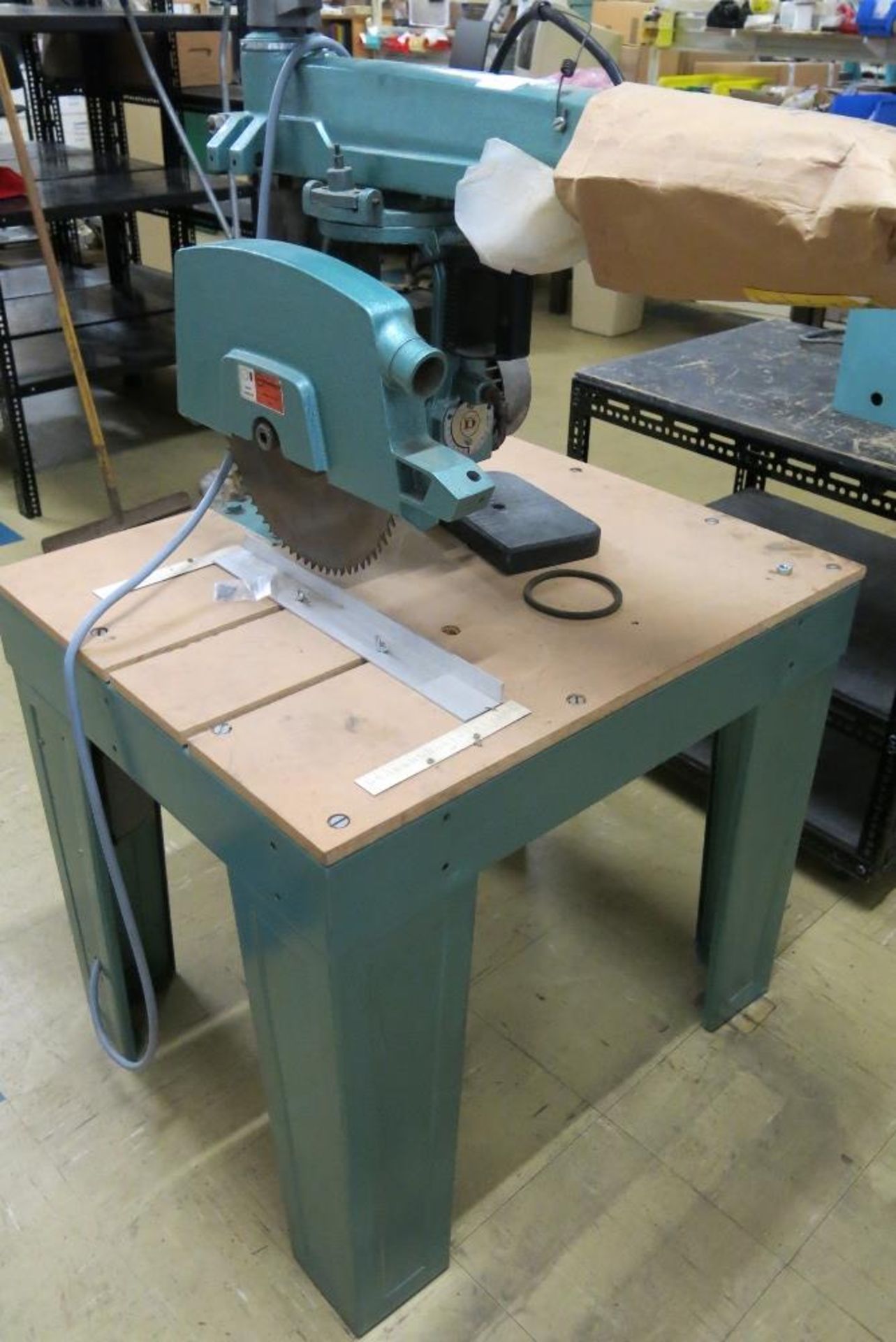 Dewalt radial arm cross cut saw, 3 phase - Bild 2 aus 2