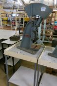 Stainel Co toggle press on pedestal