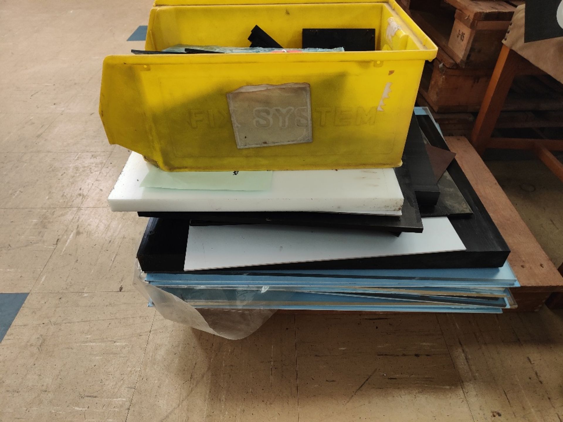 Quantity of various sized plastic Acetal and Perspex on small pallet, as lotted - Image 2 of 2