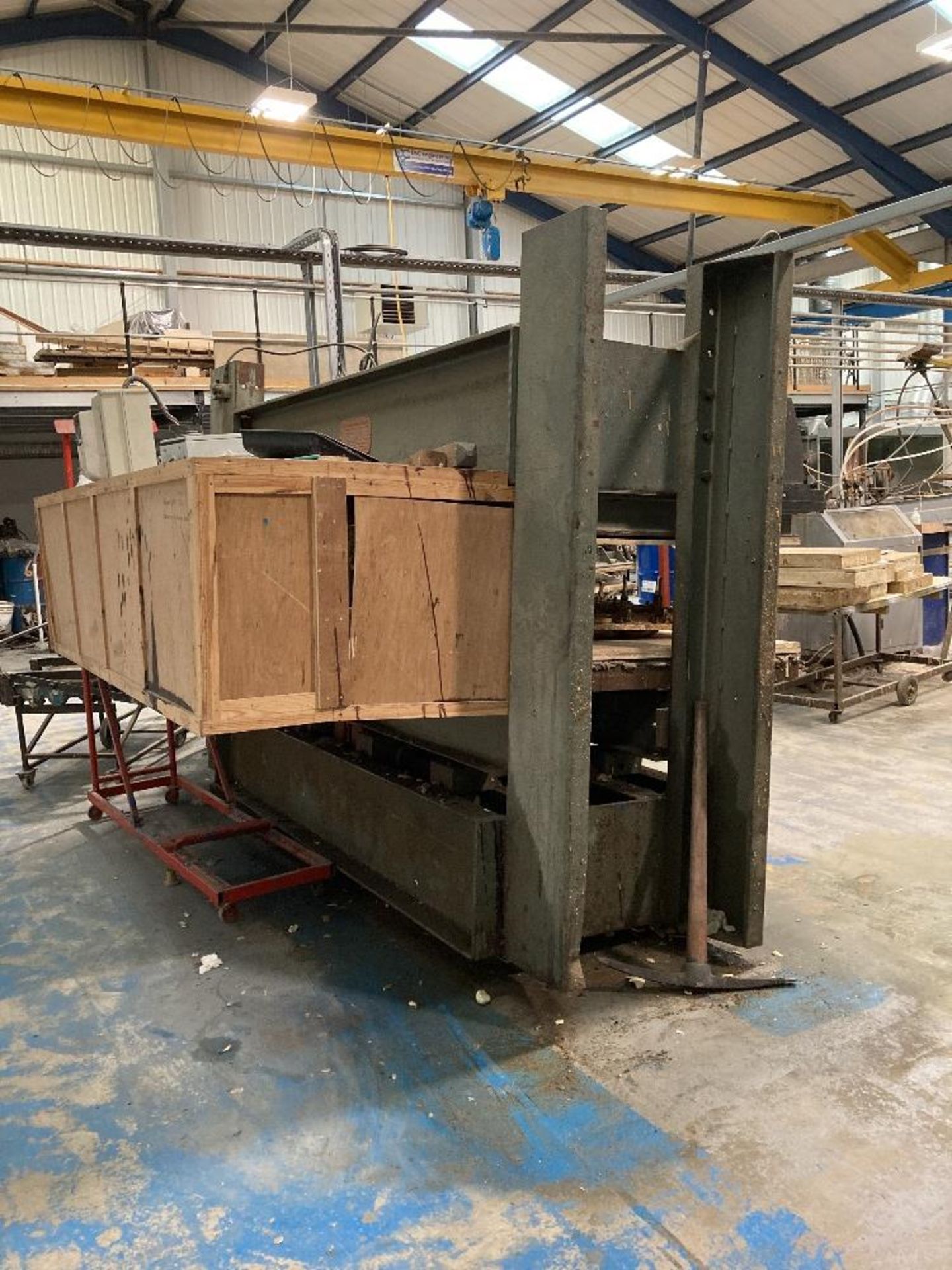 Interwood hydraulic platen press, 2.5m x 1.8m - Image 3 of 3