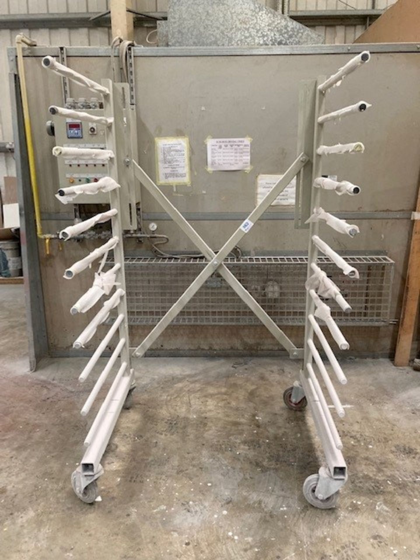 Eleven tier mobile steel expanding drying racks