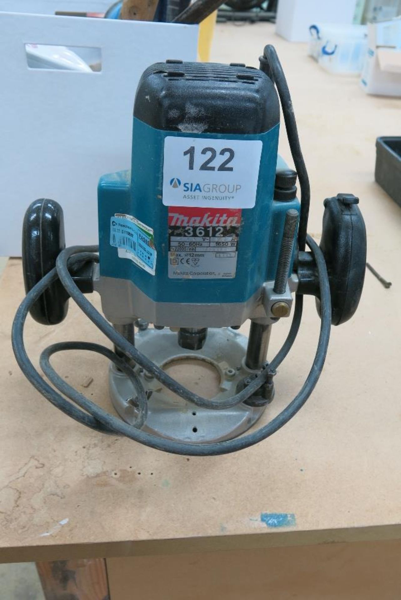 Makita 3612 plunge router
