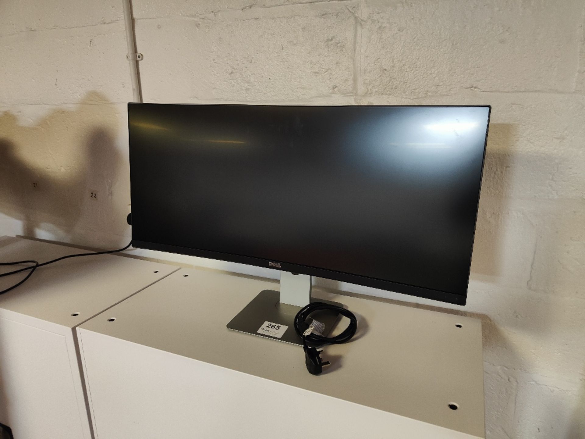 DELL 34" Curved Monitor - Image 3 of 4