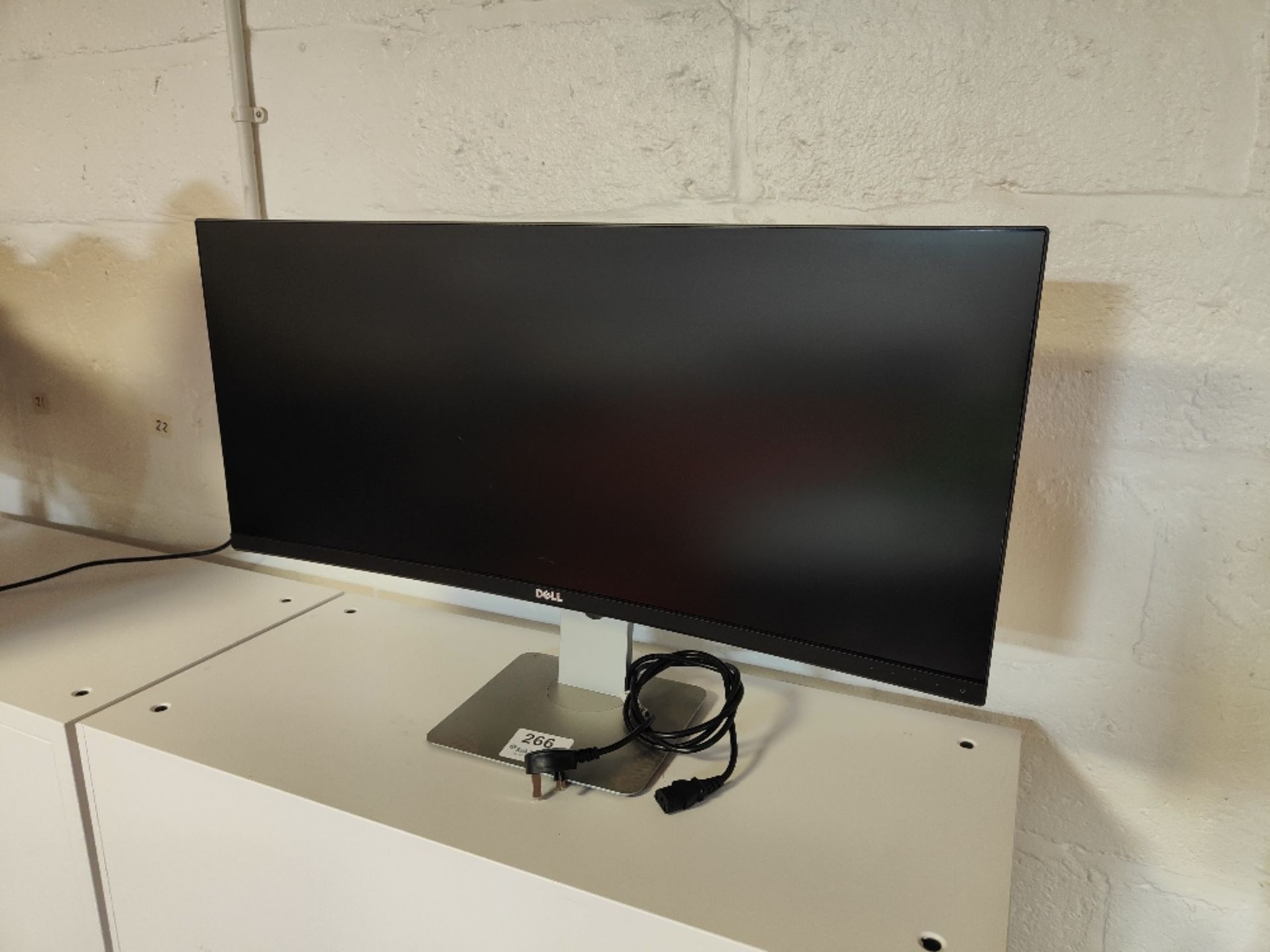 DELL 34" Curved Monitor - Image 3 of 4