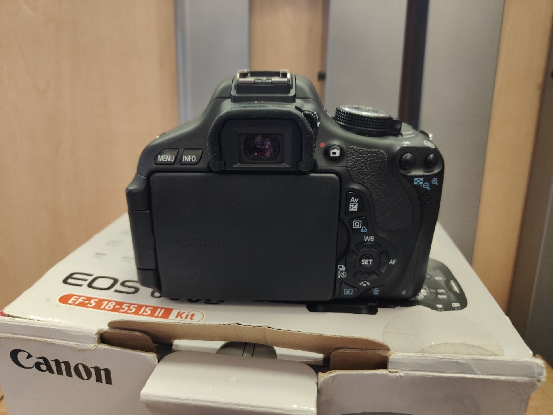 Canon EOS600D DSLR Compact System Camera - Bild 4 aus 8