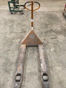 BV 2000kg pallet truck