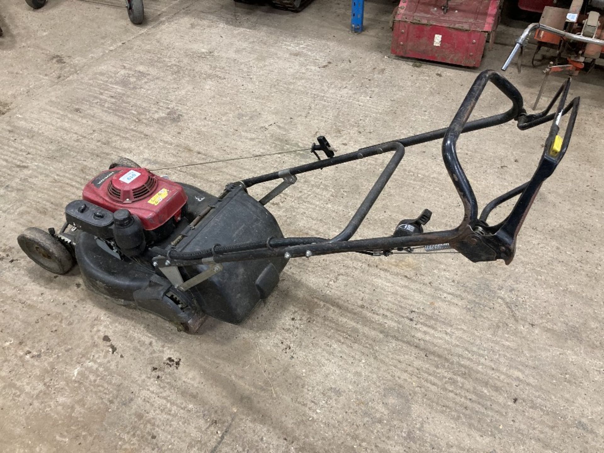 Honda HRH536 OXE Rotary Lawn Mower with Roller - Image 4 of 6