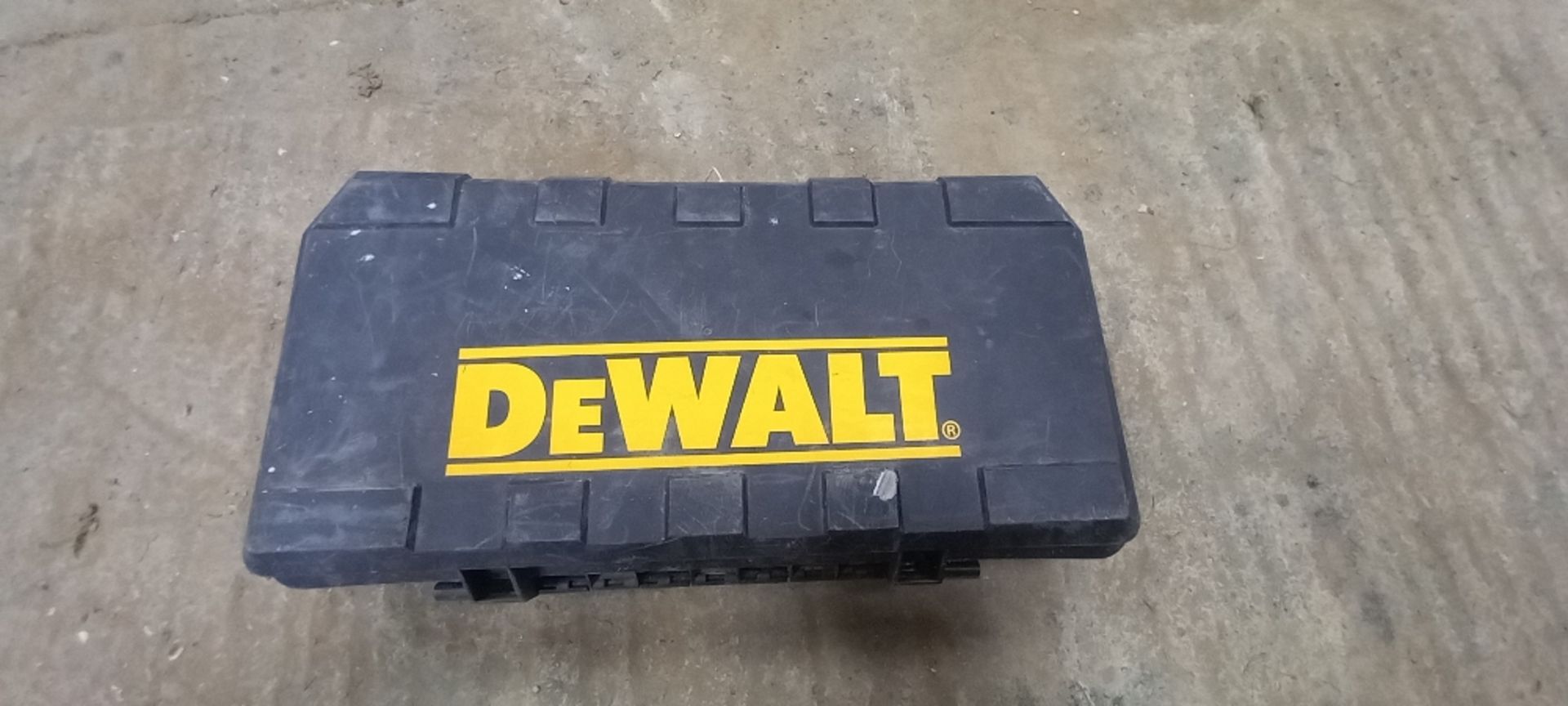 DeWalt DWE305 Reciprocating Saw - Image 6 of 6