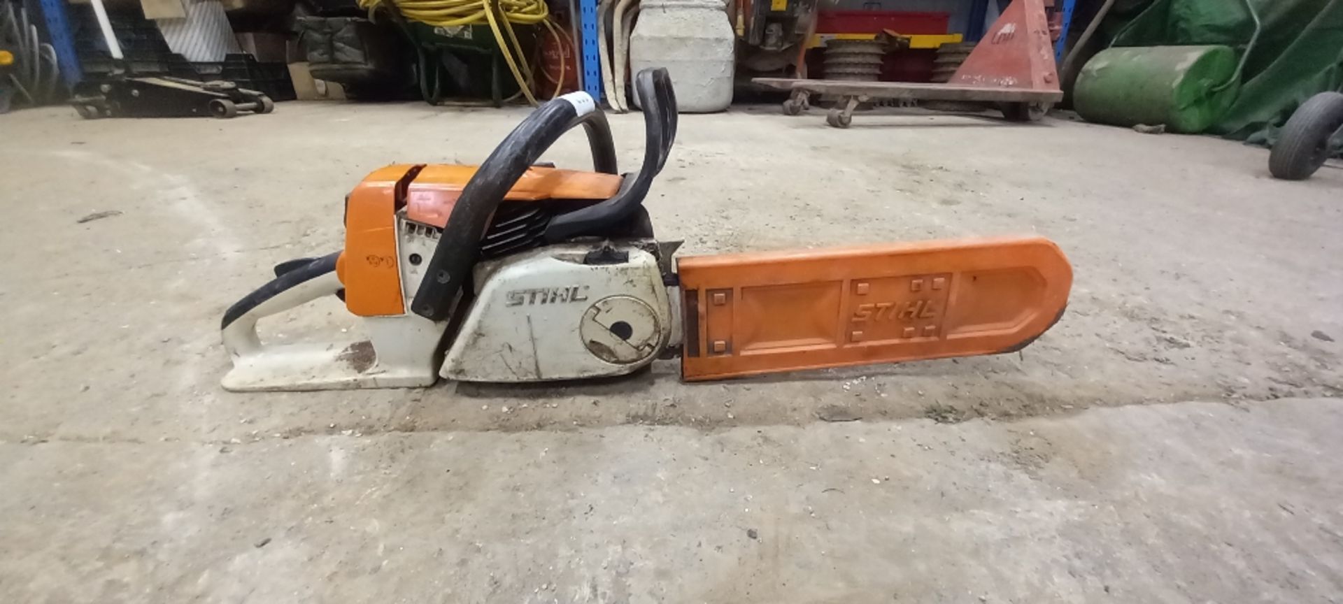 Stihl MS 260 Robust Chainsaw - Image 2 of 4